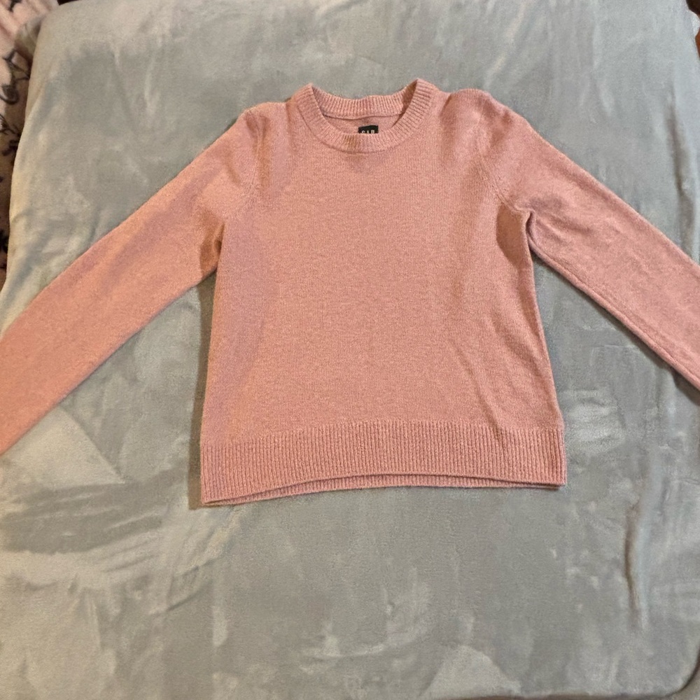 GAP Soft Pink Crew Neck Sweater